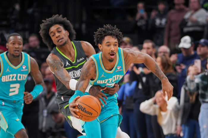 Former UNC basketball forward Leaky Black